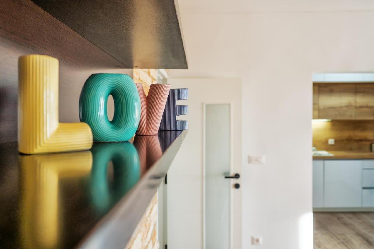 3-Bedroom Sea View Apartment - Balcony, Elevator - Spinut, Split Ngoại thất bức ảnh