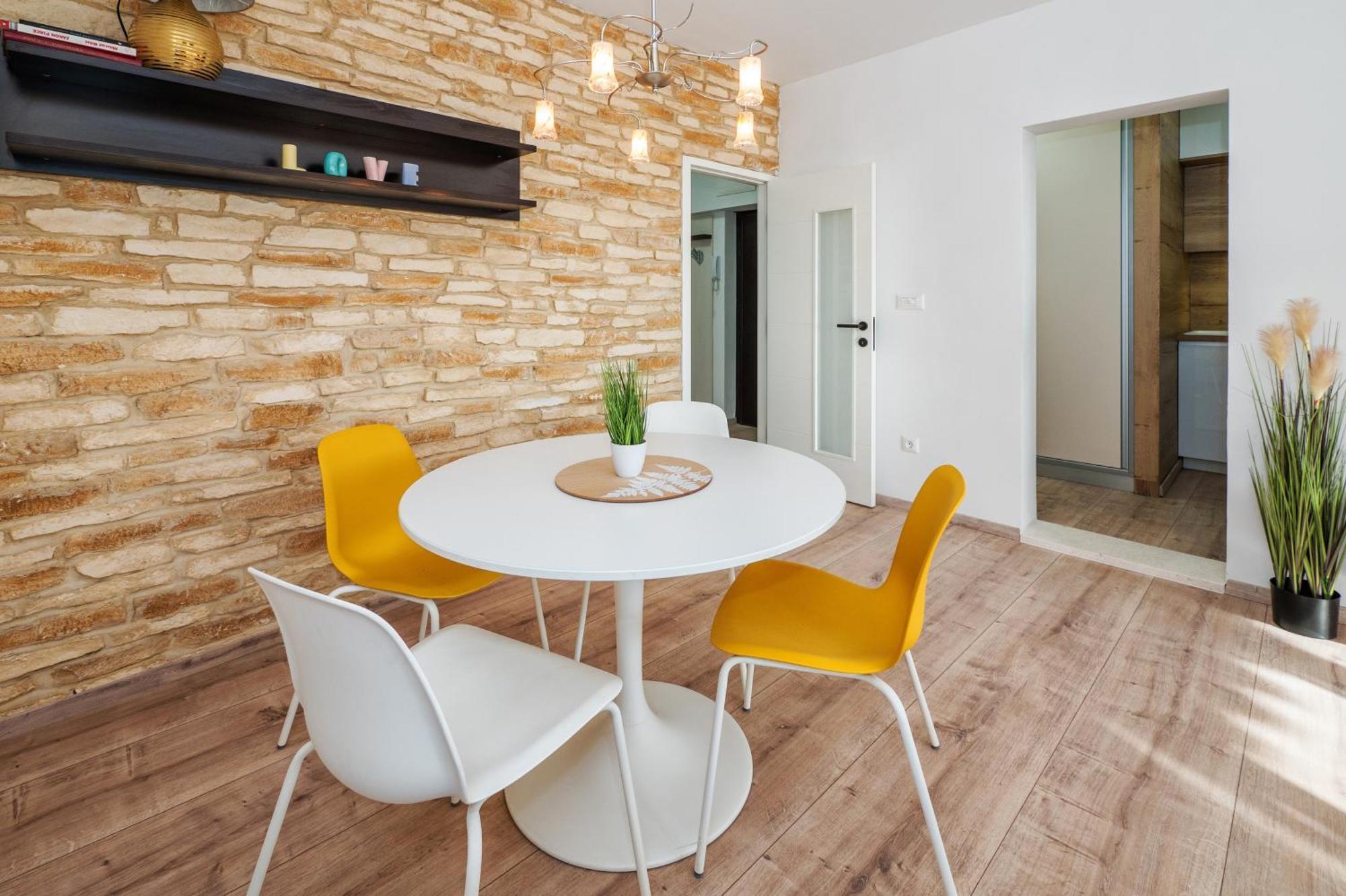 3-Bedroom Sea View Apartment - Balcony, Elevator - Spinut, Split Ngoại thất bức ảnh